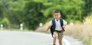 Z czym nosić szorty damskie?